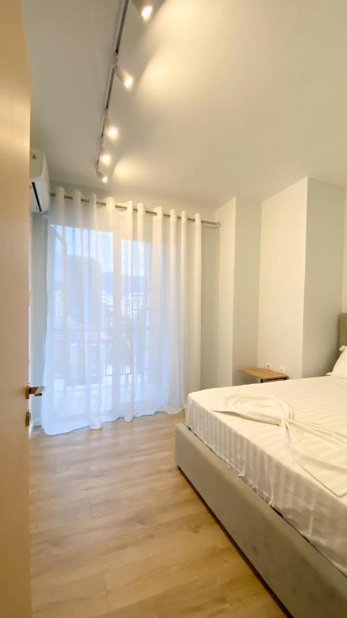 Apartment Centrally Located Glamorous Bright Near Bazaar *